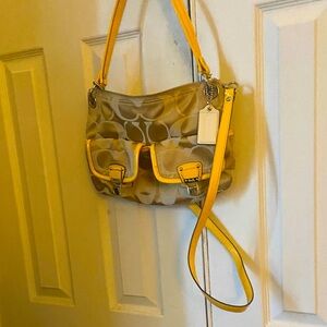 Coach purse🍄